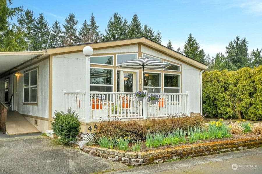18425 NE 95th Street, Redmond