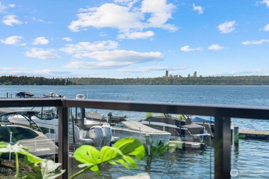807 Lake Street S 100, Kirkland